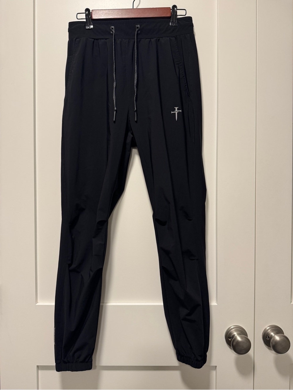 Three Nails Men's Black Performance Joggers M